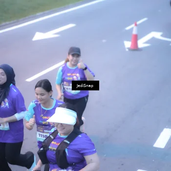 Runner Photo 8253806
