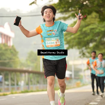 Runner Photo 8253816