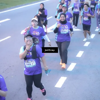 Runner Photo 8253820