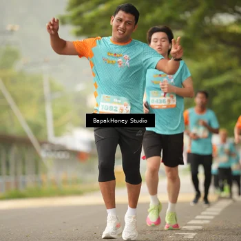 Runner Photo 8253855