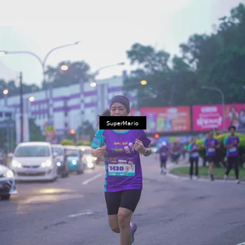 Runner Photo 8253899