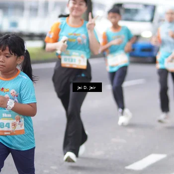 Runner Photo 8253906