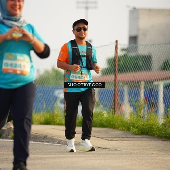 Runner Photo 8253941