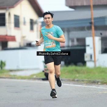 Runner Photo 8253947