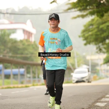 Runner Photo 8253957