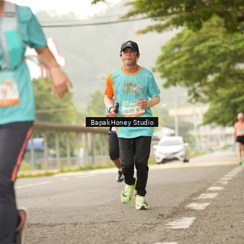 Runner Photo 8253964