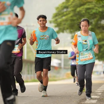 Runner Photo 8253975