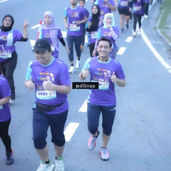 Runner Photo 8253982