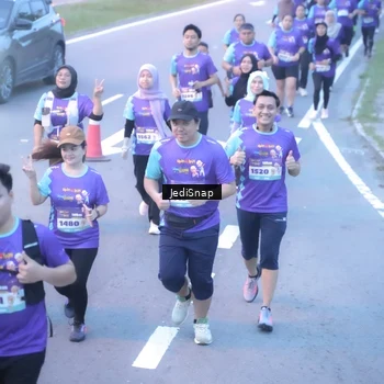Runner Photo 8253988