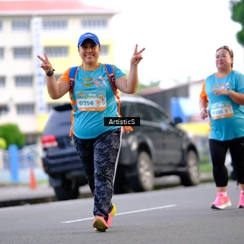 Runner Photo 8254000