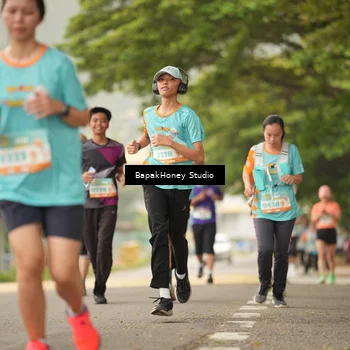 Runner Photo 8254021