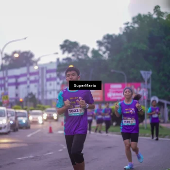 Runner Photo 8254026
