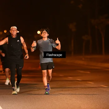 Runner Photo 8254031