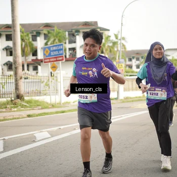 Runner Photo 8254036