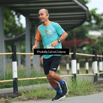 Runner Photo 8254037