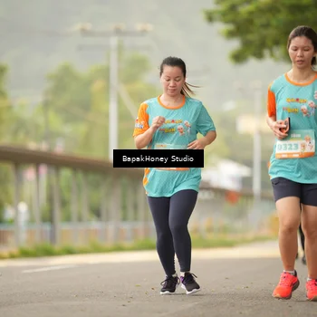 Runner Photo 8254043