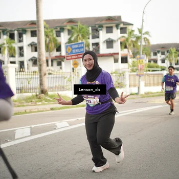 Runner Photo 8254068
