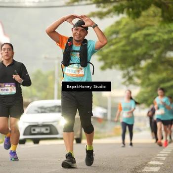 Runner Photo 8254075