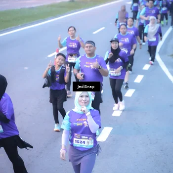 Runner Photo 8254123