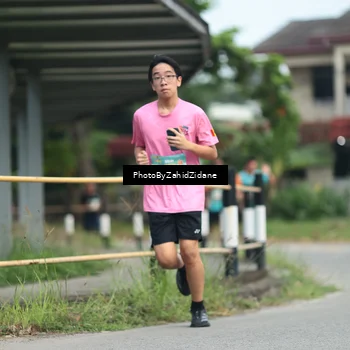 Runner Photo 8254129