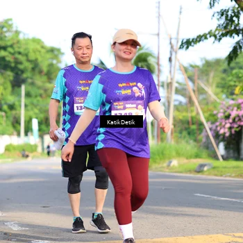 Runner Photo 8254153