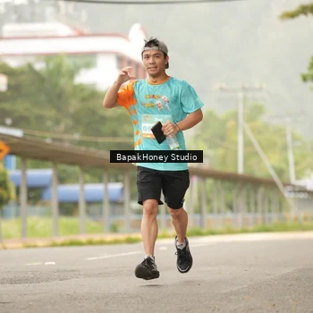 Runner Photo 8254244