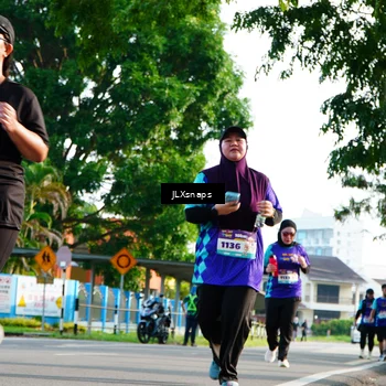 Runner Photo 8254280