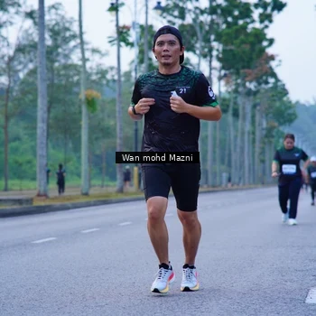 Runner Photo 8254281