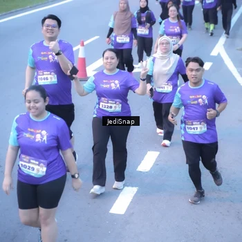 Runner Photo 8254286