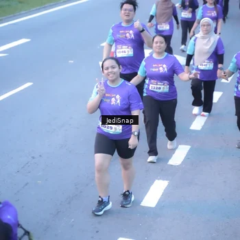 Runner Photo 8254291