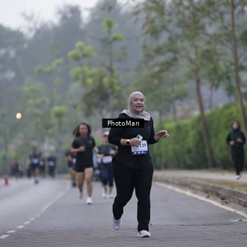 Runner Photo 8254299