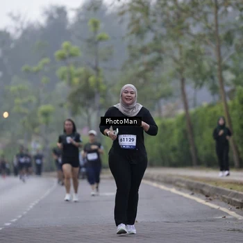 Runner Photo 8254312