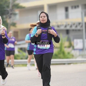 Runner Photo 8254325