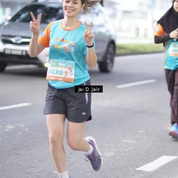 Runner Photo 8254330