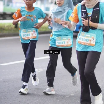 Runner Photo 8254336