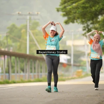 Runner Photo 8254359