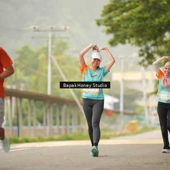 Runner Photo 8254368