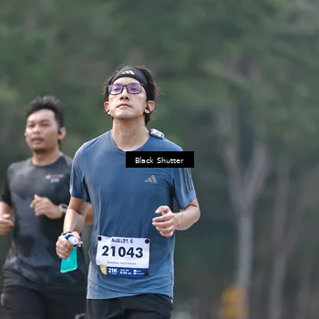 Runner Photo 8254391