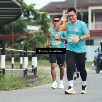 Runner Photo 8254399