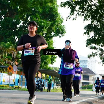 Runner Photo 8254424