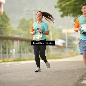 Runner Photo 8254433
