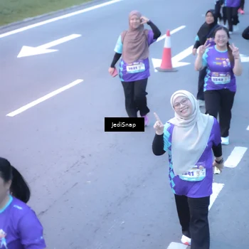 Runner Photo 8254434
