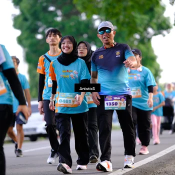 Runner Photo 8254439