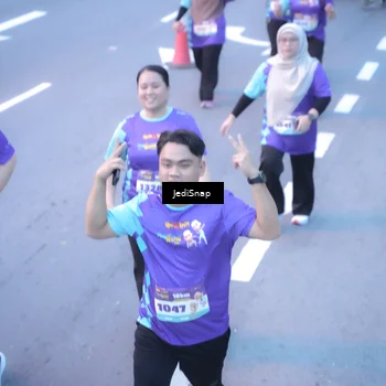 Runner Photo 8254442