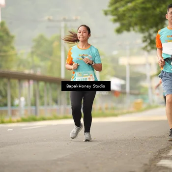 Runner Photo 8254453