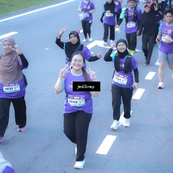 Runner Photo 8254499