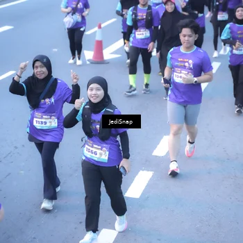 Runner Photo 8254525