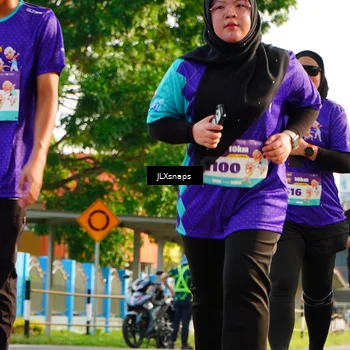 Runner Photo 8254529