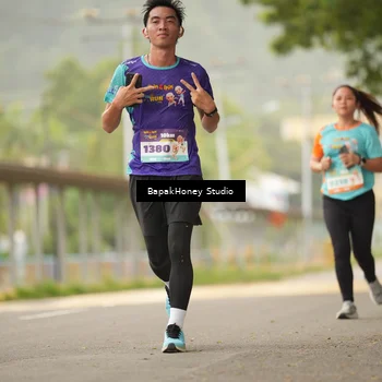 Runner Photo 8254532