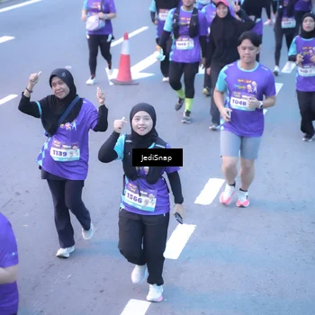 Runner Photo 8254536